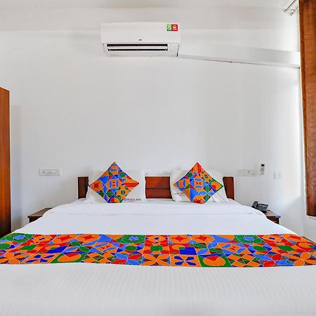 Fabhotel Raj Residency - 1Km From Madikeri Fort Exteriör bild